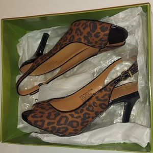 Mootsies Tootsies 6.5 leopard print heels